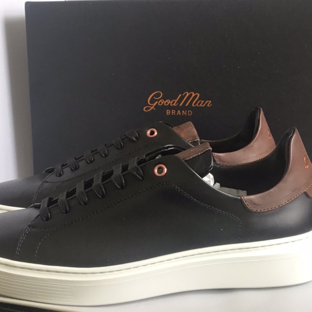 GOOD MAN SHOES SNEAKERS.